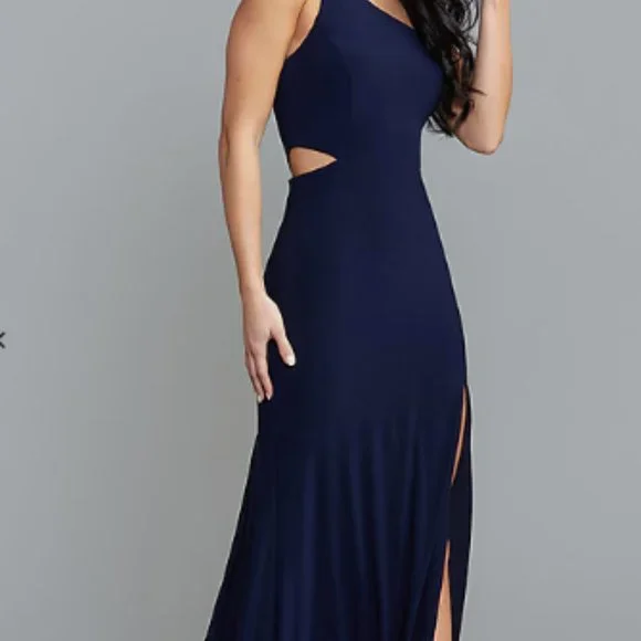 One-Shoulder Long Navy Blue Prom Dress by Jump Size 4 One-Shoulder Long Navy Blue Prom Dress by Jump Size 4